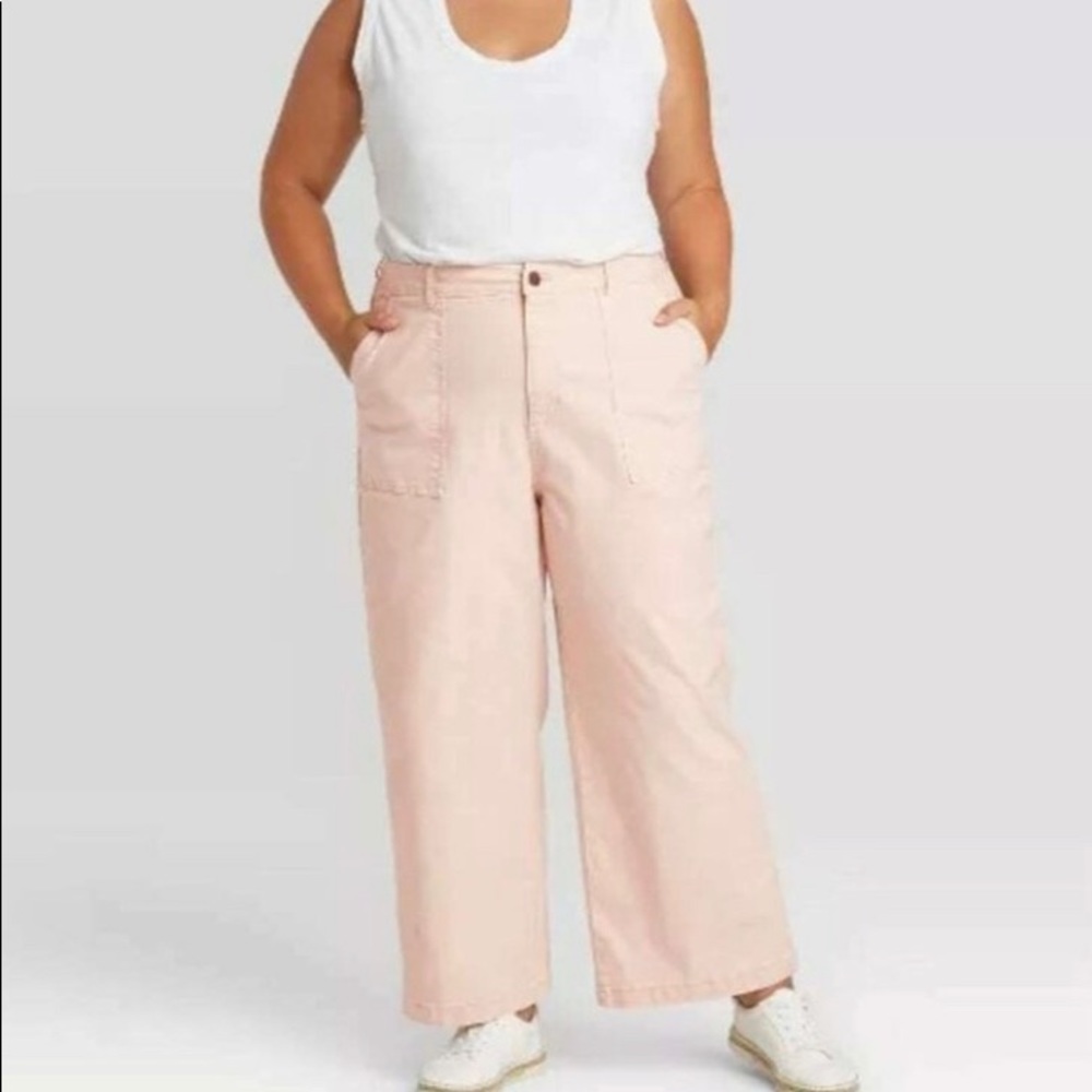 Universal thread highest rise wide leg